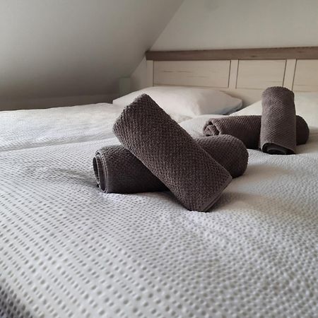 Ferienwohnung MeerGlück in der Ostseeresidenz Gandarm Wischuer Exterior foto