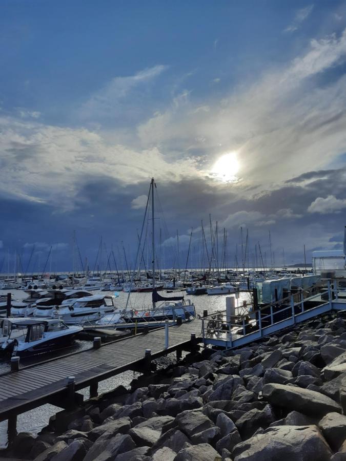 Ferienwohnung MeerGlück in der Ostseeresidenz Gandarm Wischuer Exterior foto